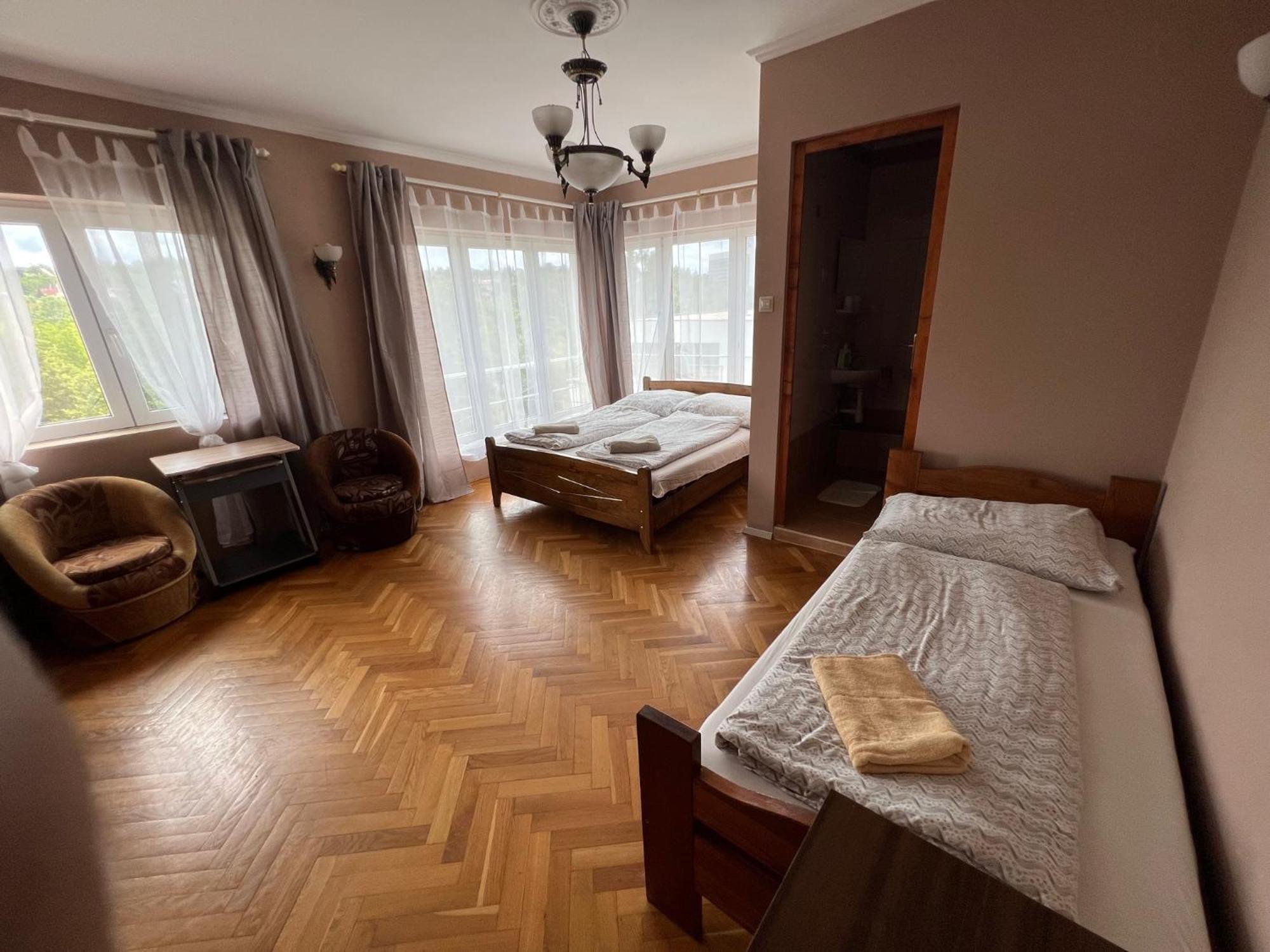 Villamerica Miskolc Zimmer foto